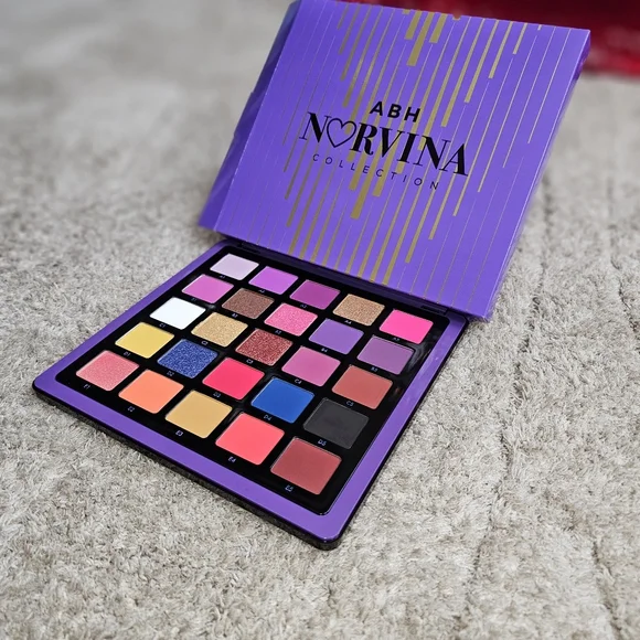 Anastasia NORVINA Pro Pigment Palette Vol. 1 for Face & Body - Picture 7 of 9